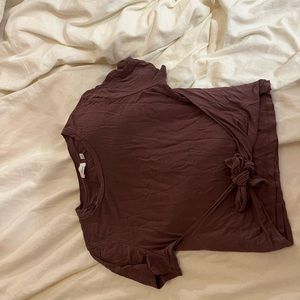 Aritzia T shirt